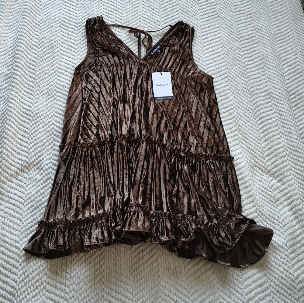 Anthropologie En Saison Madeline Crinkled Tiered Velvet Dress in Brown - Picture 2 of 6